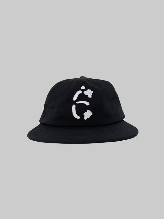 Black Reshaped Ê Snapback